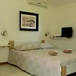 Appartement Garden Monsena *